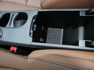 2014CLA 260 4MATIC g