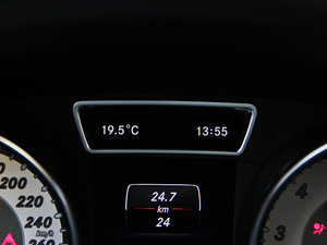 2014CLA 260 4MATIC п؅^