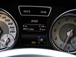 2014CLA 260 4MATIC п؅^