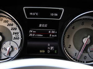 2014CLA 260 4MATIC п؅^