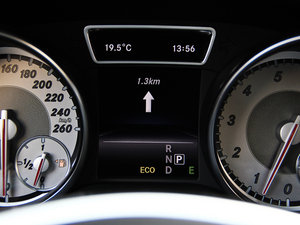 2014CLA 260 4MATIC п؅^