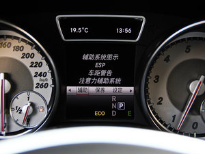 2014CLA 260 4MATIC п؅^