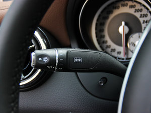 2014CLA 260 4MATIC п؅^