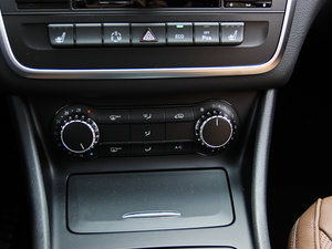 2014CLA 260 4MATIC п؅^