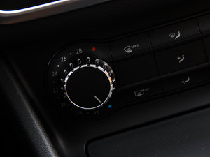 2014CLA 260 4MATIC п؅^