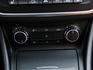 2014CLA 260 4MATIC п؅^