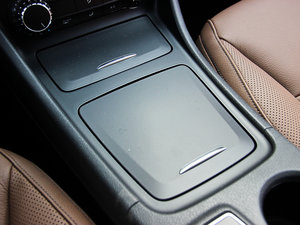 2014CLA 260 4MATIC п؅^