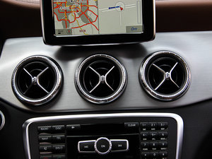 2014CLA 260 4MATIC п؅^(q)