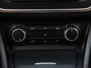 2014CLA 260 4MATIC п؅^(q)