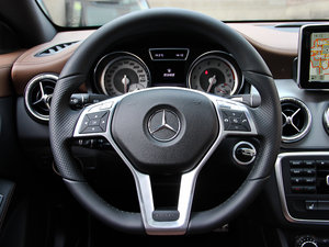 2014CLA 260 4MATIC п؅^(q)