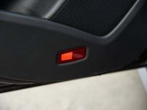 2014CLA 260 4MATIC g