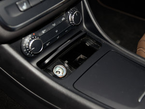 2014CLA 260 4MATIC g