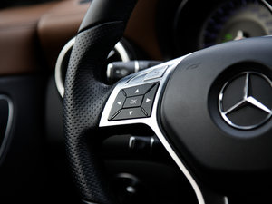 2014CLA 260 4MATIC п؅^