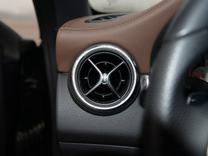 2014CLA 260 4MATIC п؅^