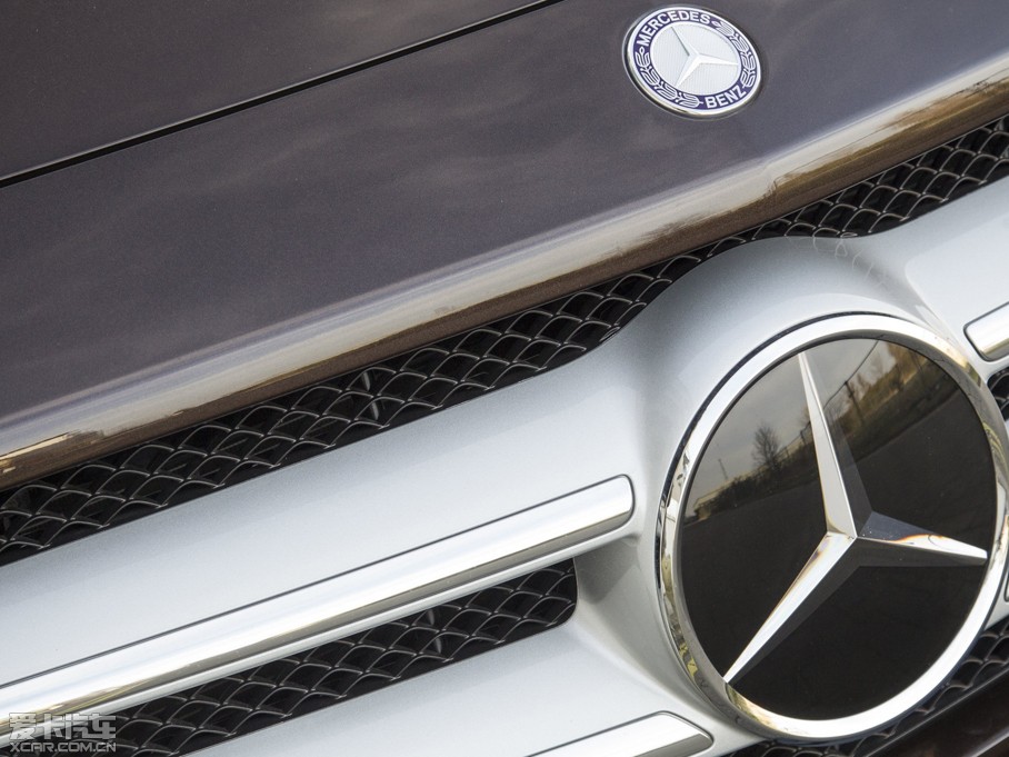 2015YGLA(M) UK-Version 200