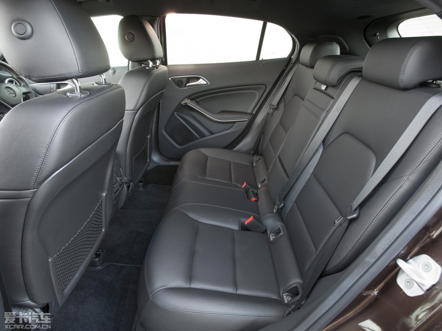 2015YGLA(M(jn)) UK-Version 200