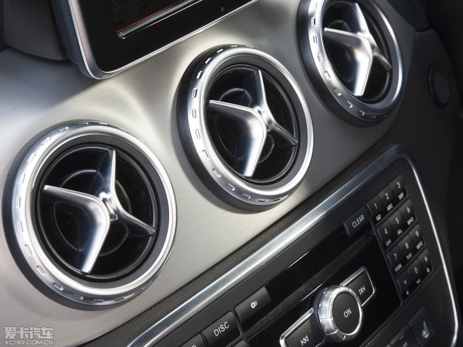 2015YGLA(M(jn)) UK-Version 200