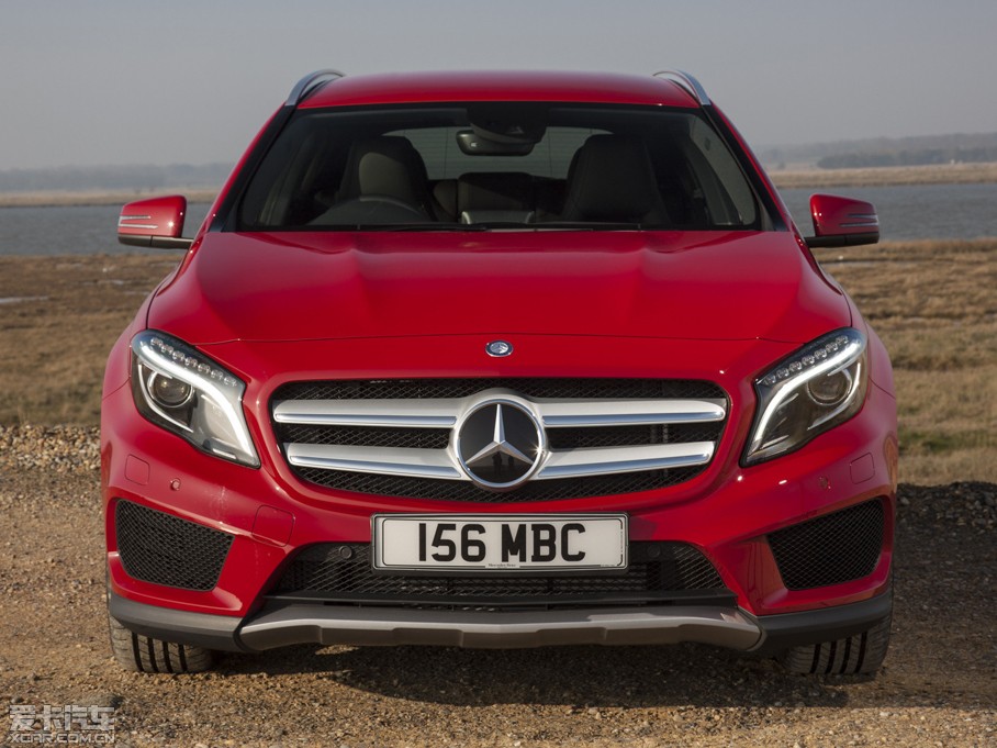 2015YGLA(M) UK-Version 250