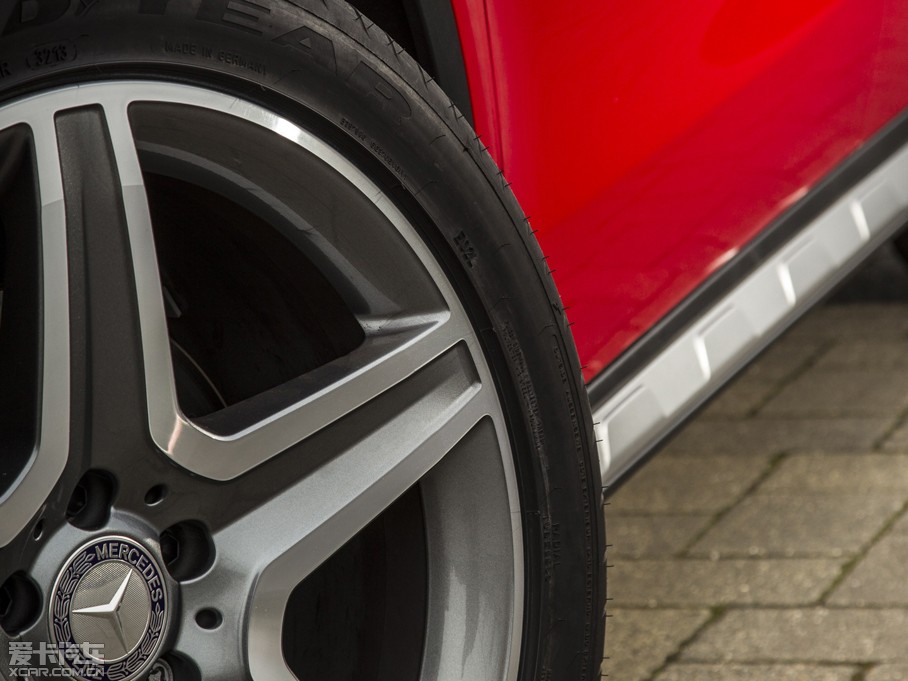 2015YGLA(M(jn)) UK-Version 250