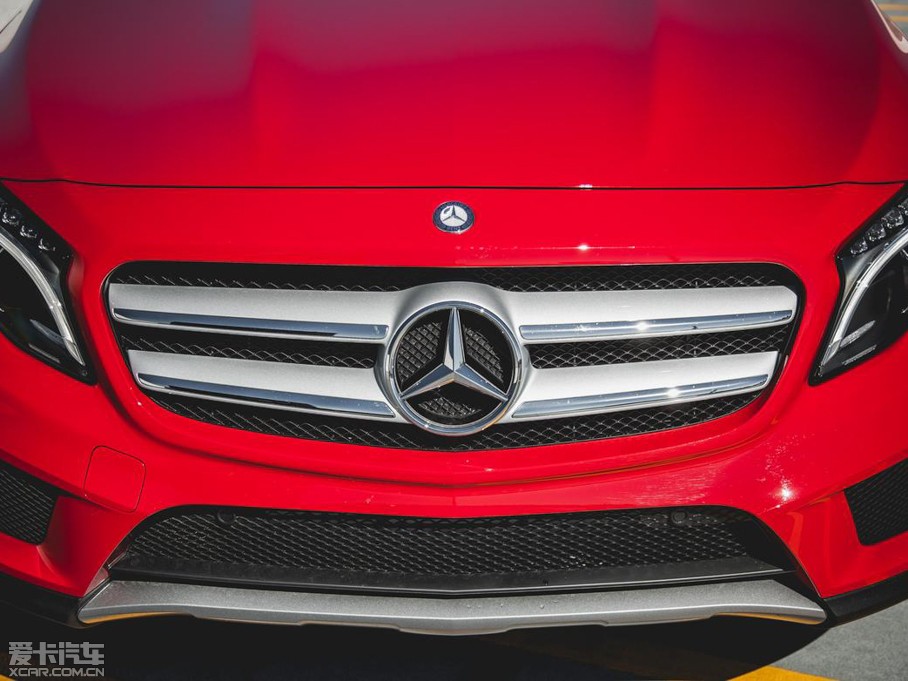 2015YGLA(M) UK-Version 250