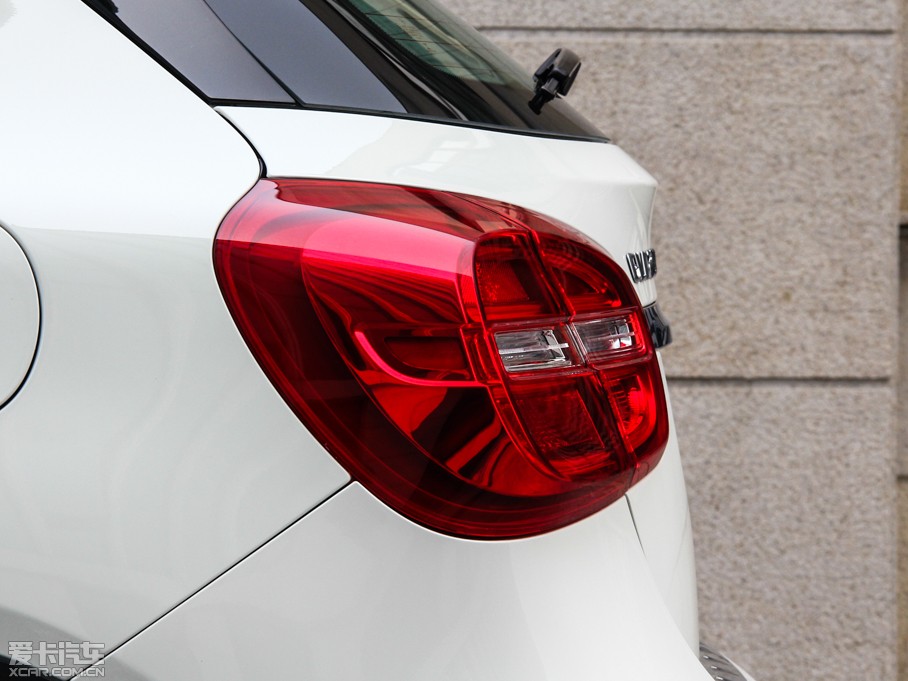 2015YGLA(M) GLA 260 4MATIC