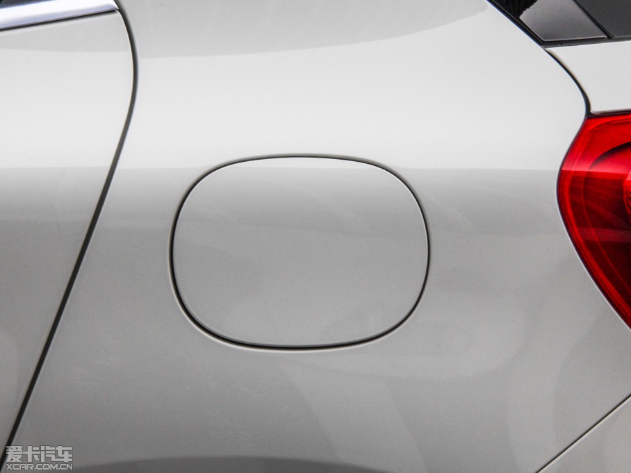 2015YGLA(M) GLA 260 4MATIC