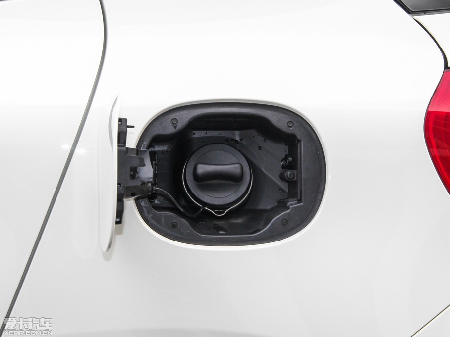 2015YGLA(M) GLA 260 4MATIC