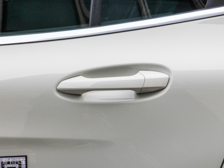 2015YGLA(M(jn)) GLA 260 4MATIC