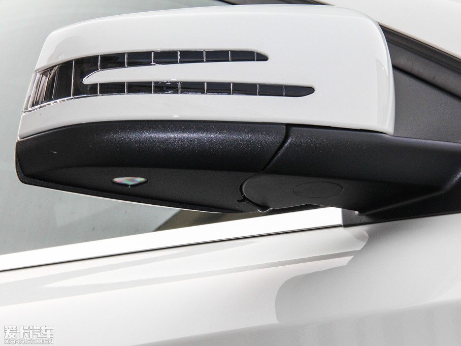 2015YGLA(M) GLA 260 4MATIC