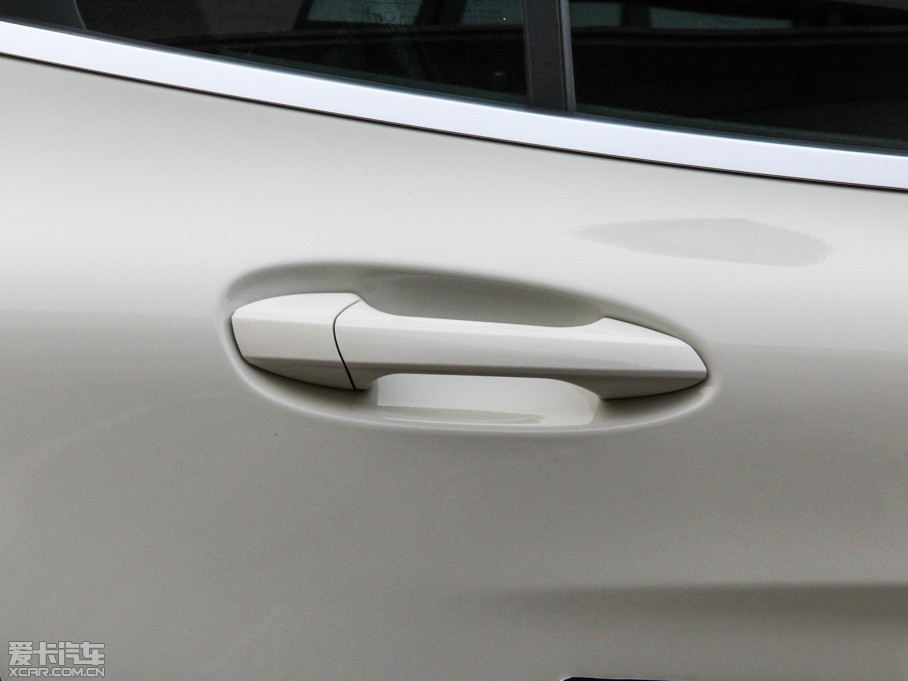 2015YGLA(M) GLA 260 4MATIC