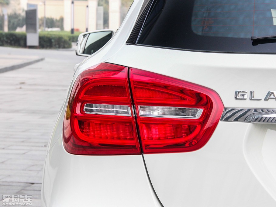 2015YGLA(M(jn)) GLA 260 4MATIC