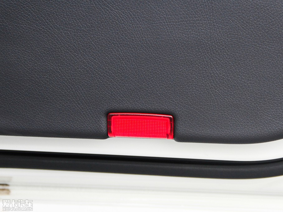 2015YGLA(M) GLA 260 4MATIC