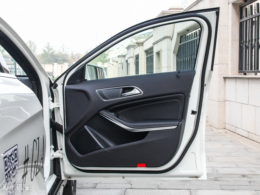 2015YGLA(M) GLA 260 4MATIC