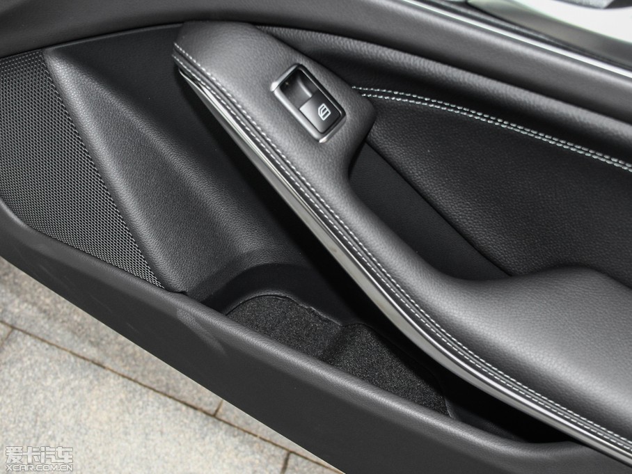 2015YGLA(M) GLA 260 4MATIC