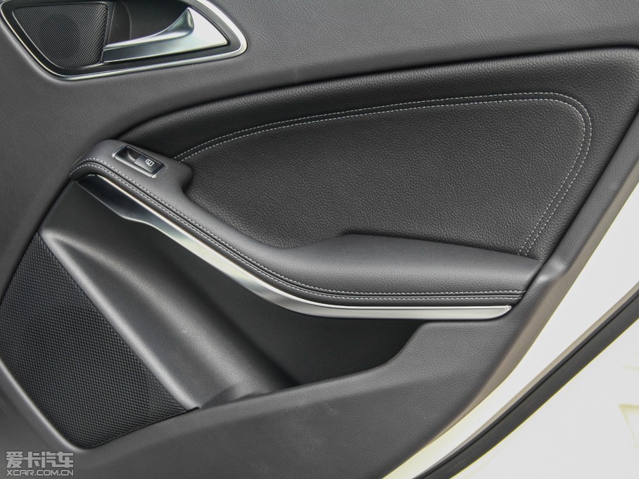 2015YGLA(M(jn)) GLA 260 4MATIC