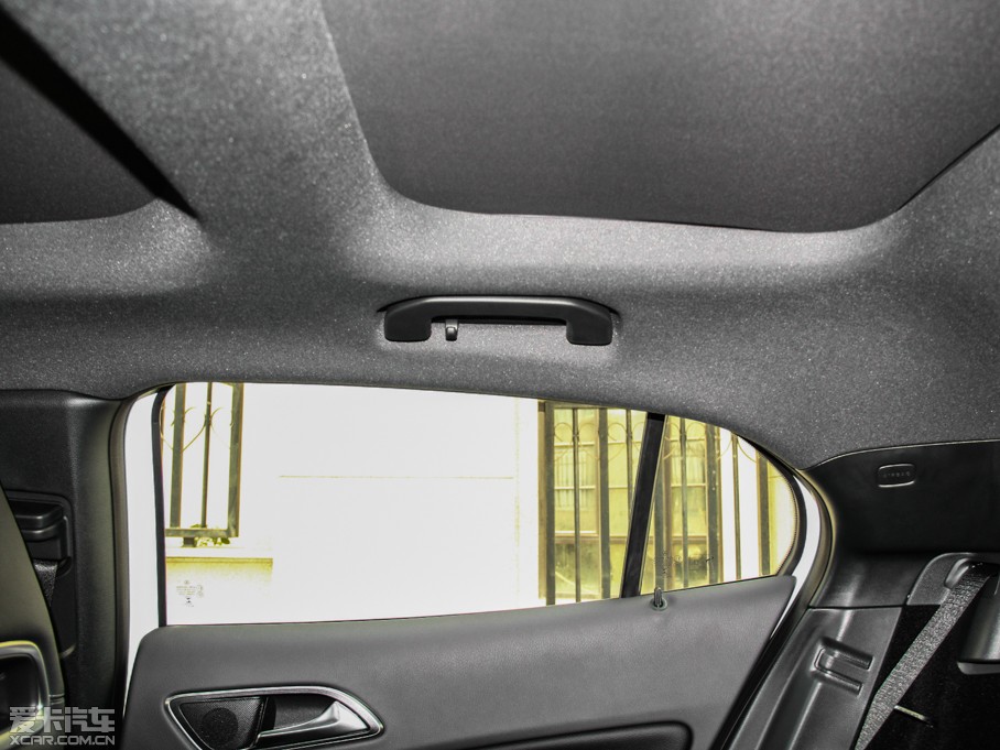 2015YGLA(M) GLA 260 4MATIC