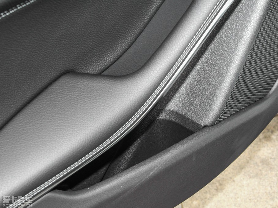 2015YGLA(M) GLA 260 4MATIC