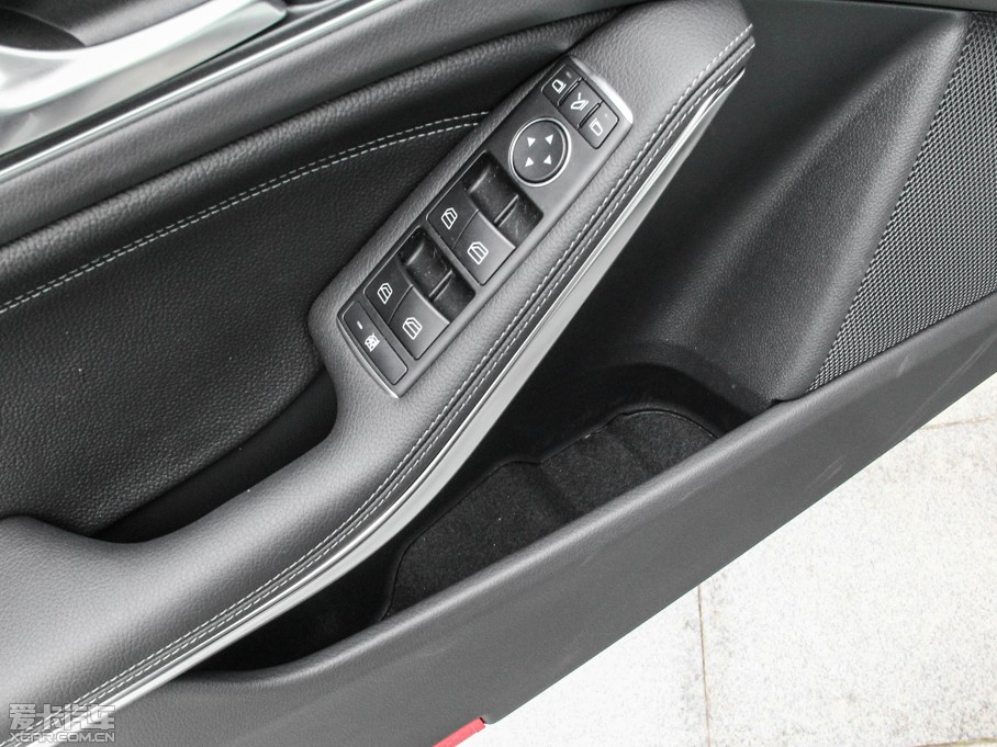 2015YGLA(M(jn)) GLA 260 4MATIC