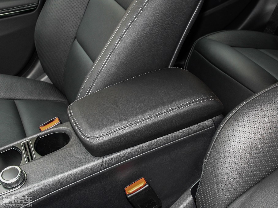 2015YGLA(M) GLA 260 4MATIC