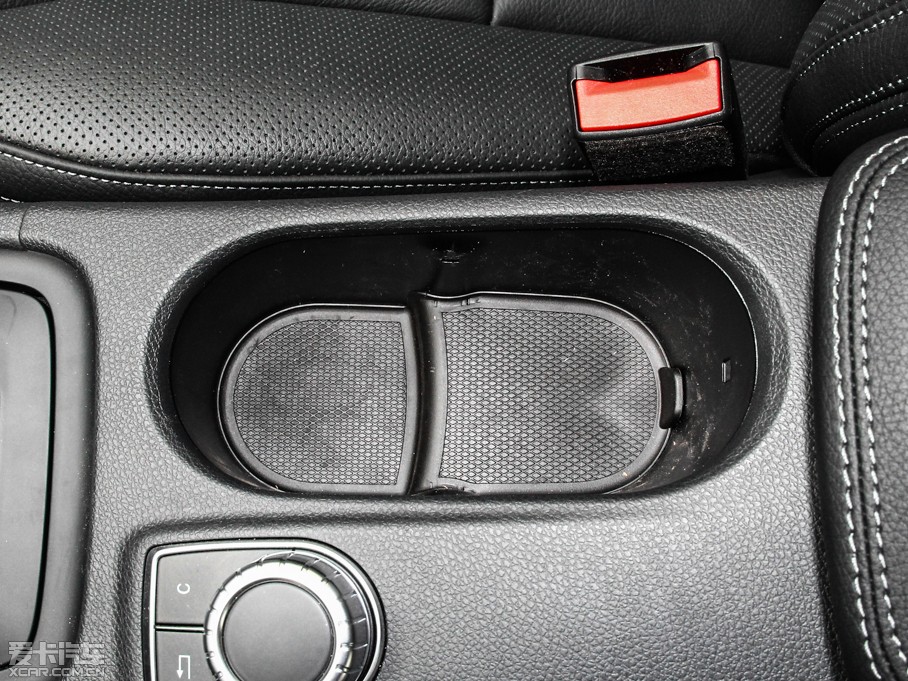 2015YGLA(M) GLA 260 4MATIC