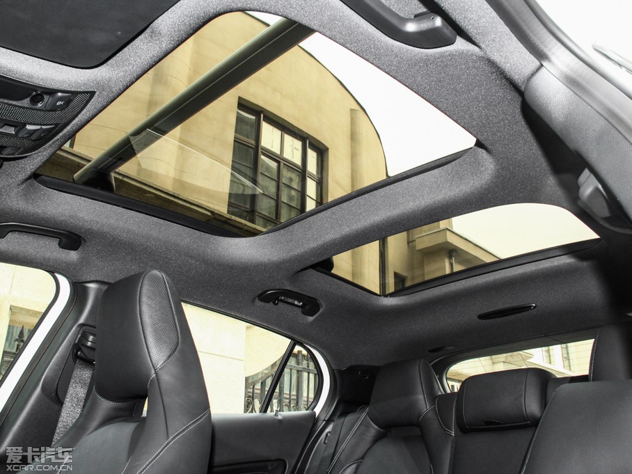 2015YGLA(M) GLA 260 4MATIC