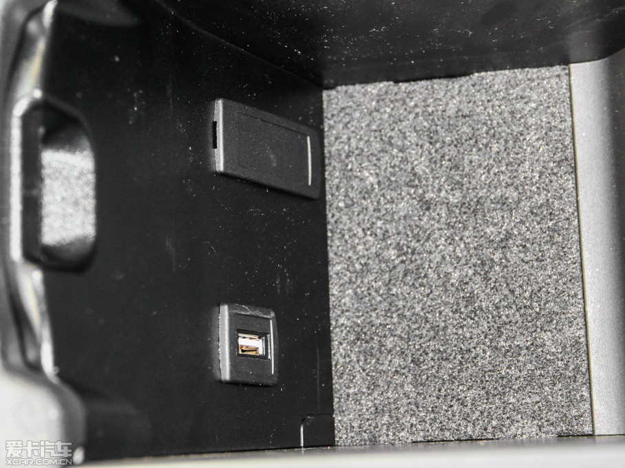 2015YGLA(M) GLA 260 4MATIC