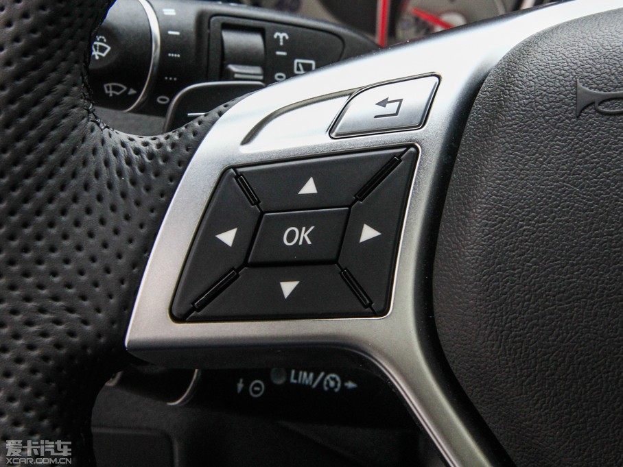 2015YGLA(M) GLA 260 4MATIC