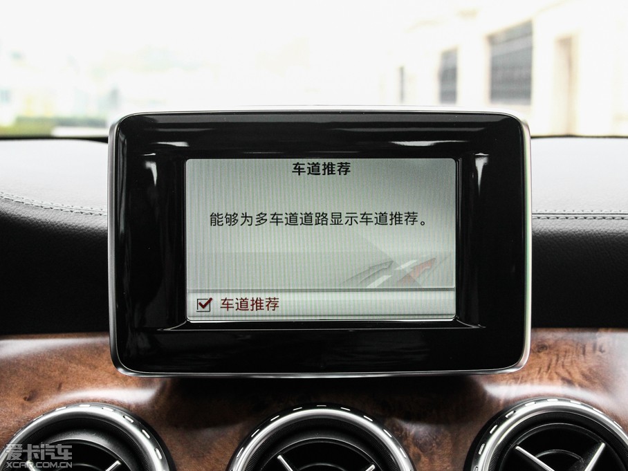 2015YGLA(M(jn)) GLA 260 4MATIC