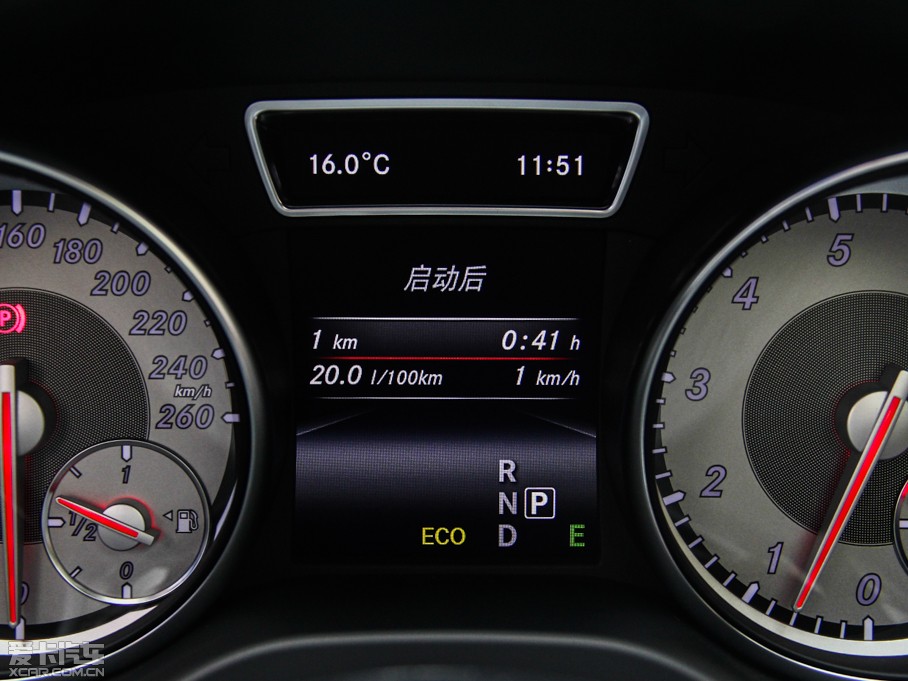 2015YGLA(M) GLA 260 4MATIC