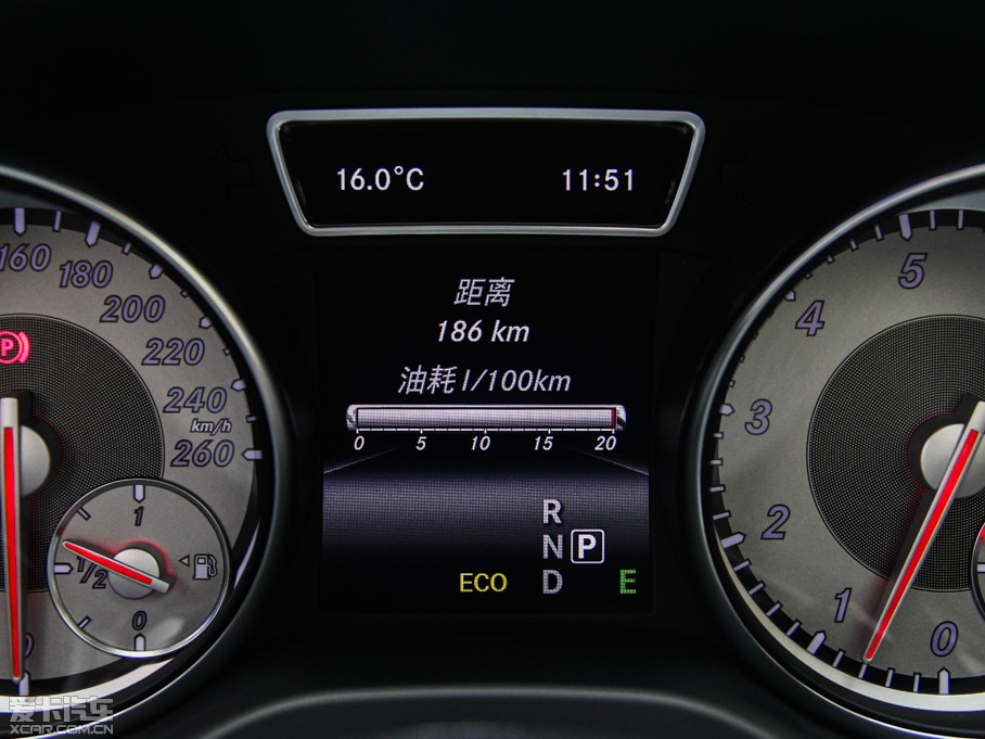 2015YGLA(M(jn)) GLA 260 4MATIC