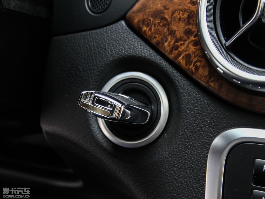 2015YGLA(M) GLA 260 4MATIC