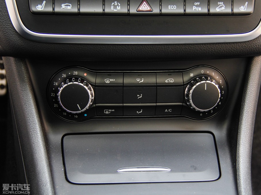 2015YGLA(M(jn)) GLA 260 4MATIC