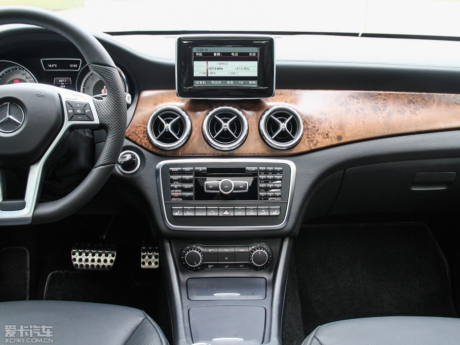 2015YGLA(M) GLA 260 4MATIC