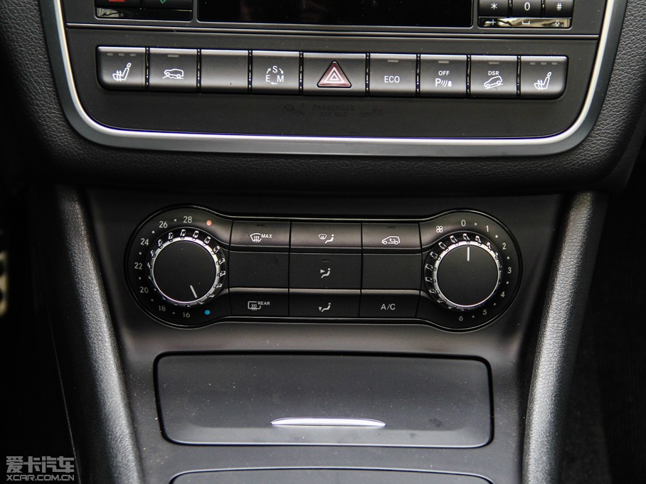 2015YGLA(M) GLA 260 4MATIC